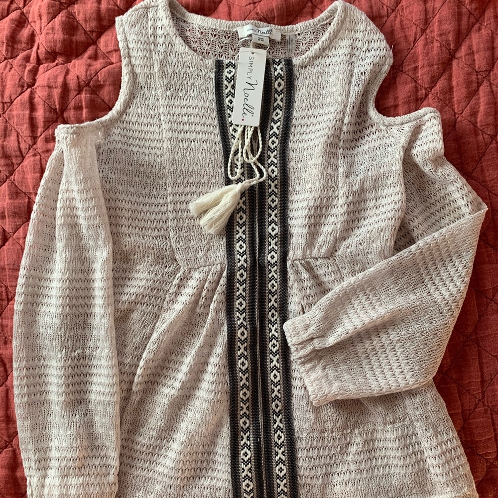4/$25 Knit cold shoulder tunic